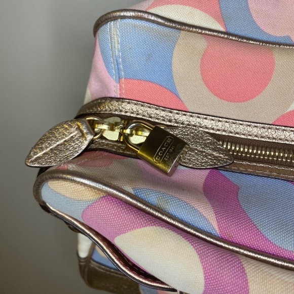 Coach Penelope Op Art Travel Luggage Bag - RARE 🦄 - Picture 3 of 10